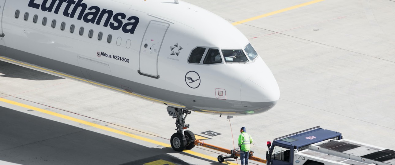 Flieger von Lufthansa in Frankfurt: Einige Destinationen laufen besser als früher.