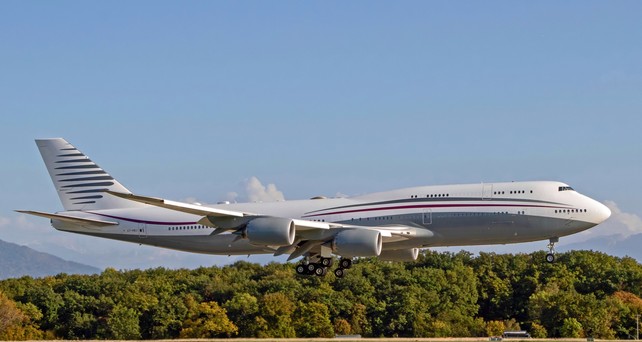 Boeing 747-8 mit dem Kennzeichen A7-HBJ: Bekommt sie Donald Trump als Übergangs-Air Force One?