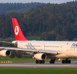 Der Airbus A340 von Turkish Airlines mit dem Kennzeichen TC-JDN (Archivbild): Eine Hongkonger Firma kaufte den Jet 2019 mit drei anderen.