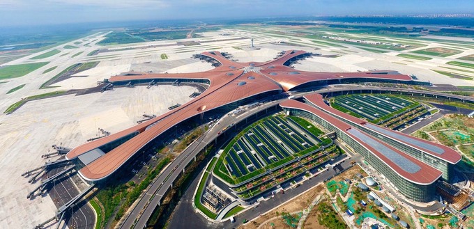 <strong>2nd place.</strong> China: 94'019 take-offs per week. Here you can see Beijing's new airport Daxing.
