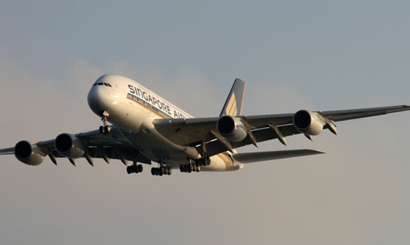 Singapore landet auf Platz zwei. Die Fluggesellschaft war die erste die den Super-Jumbo A380 von Airbus flog.