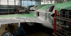 Airbus A380 von Lufthansa: Die D-AIMH wird noch bis Anfang Juni in. Dresden umgebaut.