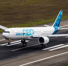 Airbus A330-900 first Flight