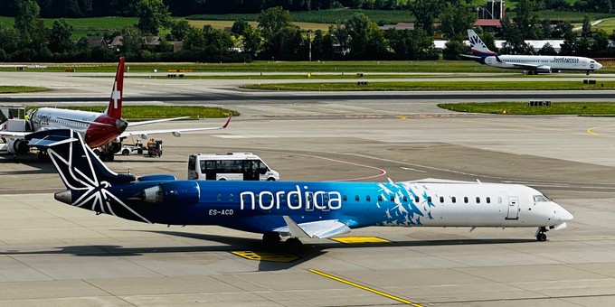 Der Tod kam in Raten. 2015 wurde Nordica gegründet. Die estnische Airline änderte 2023 ihr Geschäftsmodell zum Wet-Lease-Anbieter. Am 20.Oktober folgte das finale Aus.