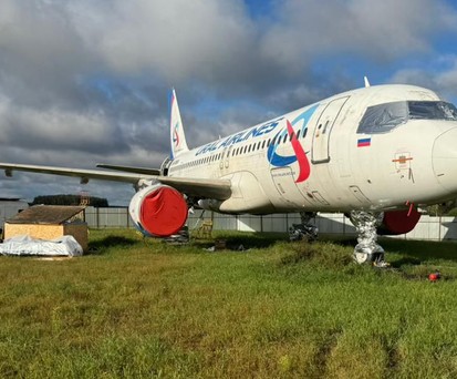Airbus A320 im Feld: Sein Schicksal ist besiegelt.