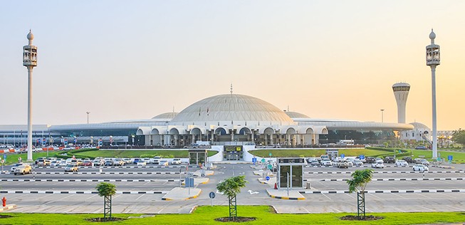 Flughafen Sharjah: Alternative zum Dubai International Airport.
