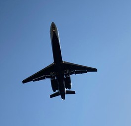 Businessjet im Landeanflug: Die Frage nach dem Betreiber ist nicht unwichtig.