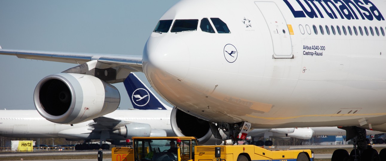 Airbus A340-300 von Lufthansa: Muss ran, falls die Boeing 787 später kommen.