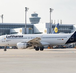Airbus A320 von Lufthansa: Auf Kurzstrecken wird derzeit eine reduzierte Reinigung getestet. 