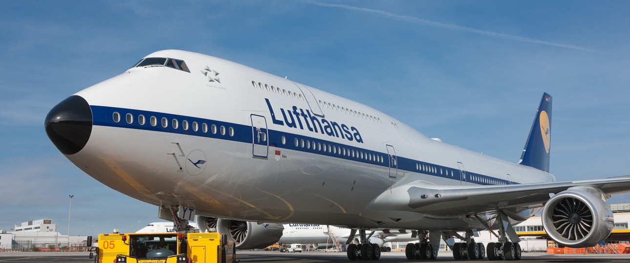 Lufthansas Boeing 747-8 mit dem Kennzeichen D-ABYT: Trägt Retro-Bemalung.