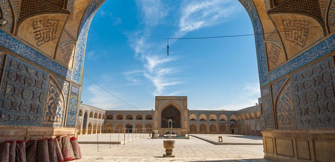 Von Isfahan nach Nadjaf von Zagros Airlines (Fluggerät nicht bekannt): 30 Minuten.