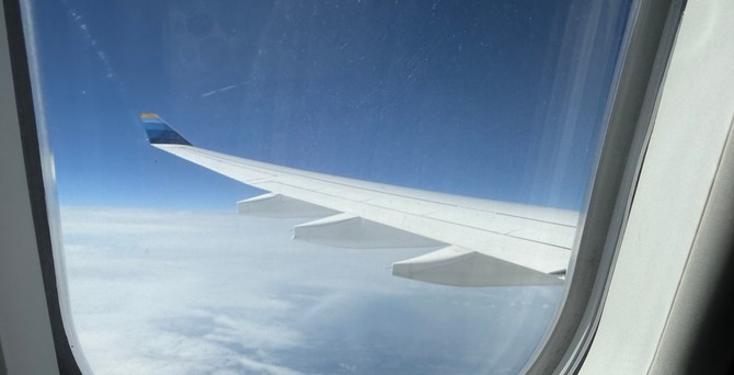 Blick aus dem Fenster: Discover Airlines fliegt mit AIrbus A330.