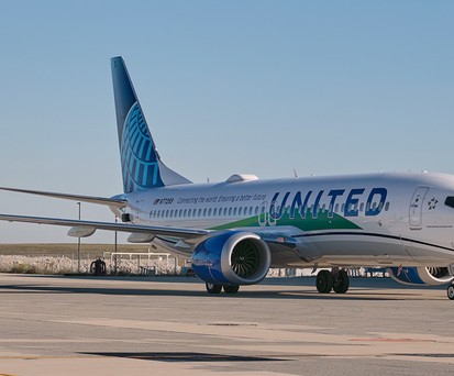 Boeing 737 Max: Dieses Flugzeug von United durfte mit 50 Prozent Biokerosin fliegen.