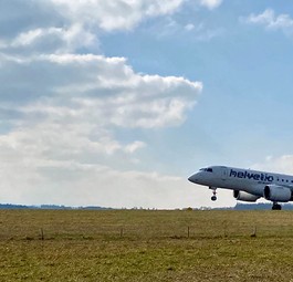 Embraer E190-E2 von Helvetic: Swiss wird seltener auf die Flieger der Partnerin zurückgreifen.