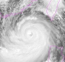 Satellitenbild des Super-Taifuns Ragasa: Er rast auf Hongkong zu.