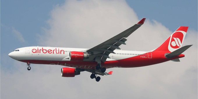 D-ALPG in der Lackierung von Air Berlin.