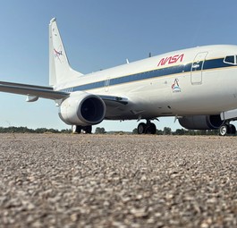 N837NA: Die Boeing 737 wird zum Vomit Comet.