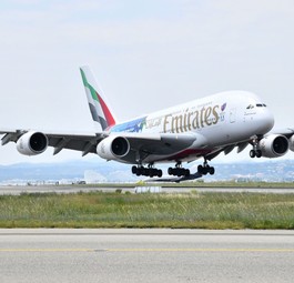 Airbus A380 von Emirates in Nizza: Bei der Landung gab es ein Problem.