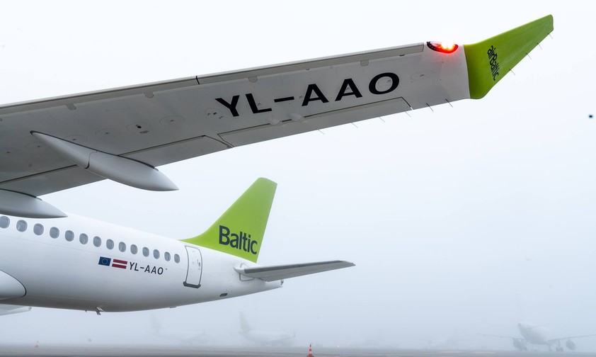 air baltic airbus a220 300 yl aao