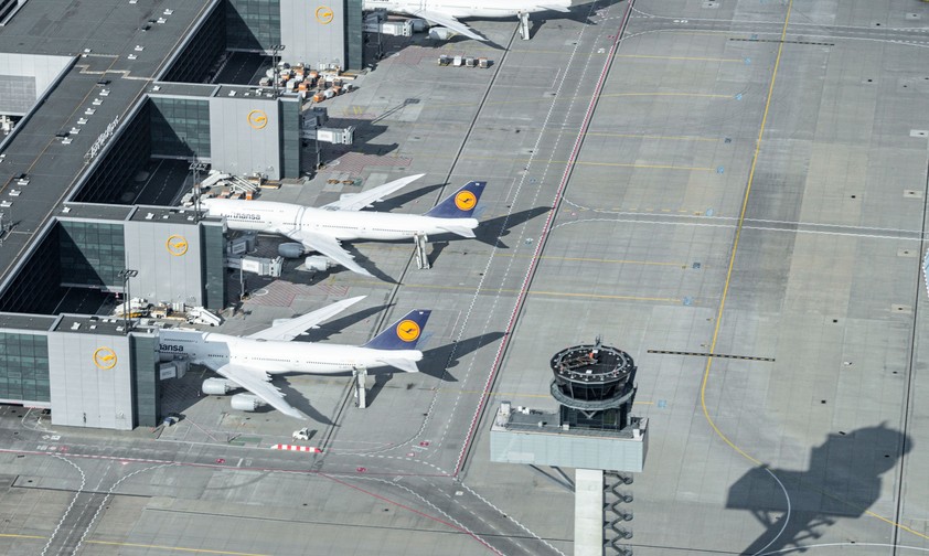 Tower in Frankfurt: Die DFS optimiert die Abläufe bei schlechtem Wetter.