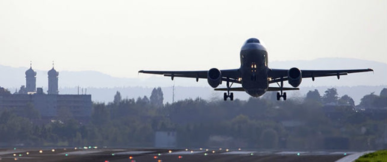 Flughafen Friedrichshafen: Finanzielle Probleme.