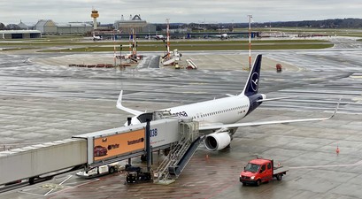 lufhansa hamburg