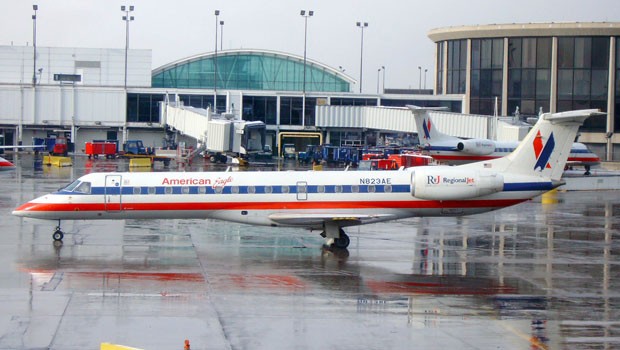 American-Eagle-Flieger auf dem Rollfeld in O'Hare: 608 Passagiere saßen hier stundenlang fest.