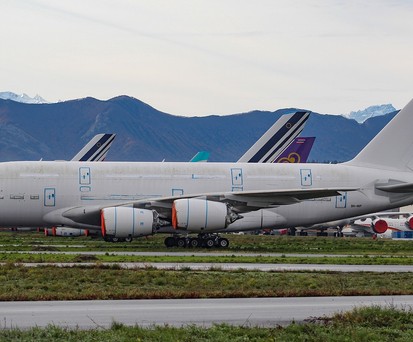 Der Airbus A380 mit dem Kennzeichen 9H-MIP: Steht inzwischen in Dresden. (Bild: Mike Burdett)