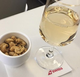 Champagner: Die Passgagierin wollte offenbar immer mehr.