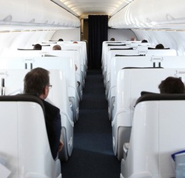 Kabine des Business-A318: Bald nur noch ein Flug am Tag.