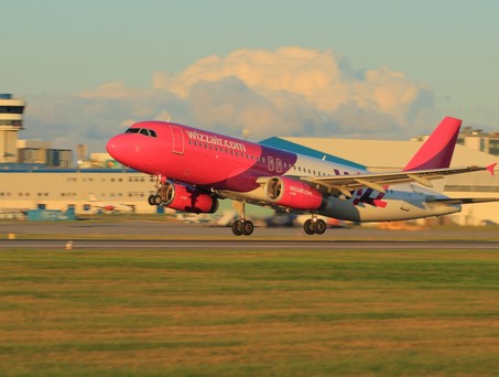 Airbus A320 mit der Kennung HA-LPD: Das Flugzeug gehörte zu den ersten sechs Flugzeugen von Wizz Air. 2014 musterte Wizz Air den Jet aus.