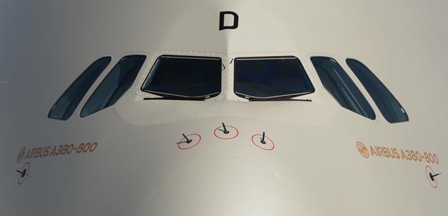 Cockpit des Airbus A380: Der Hersteller fand einen neuen Kunden für den Superjumbo.