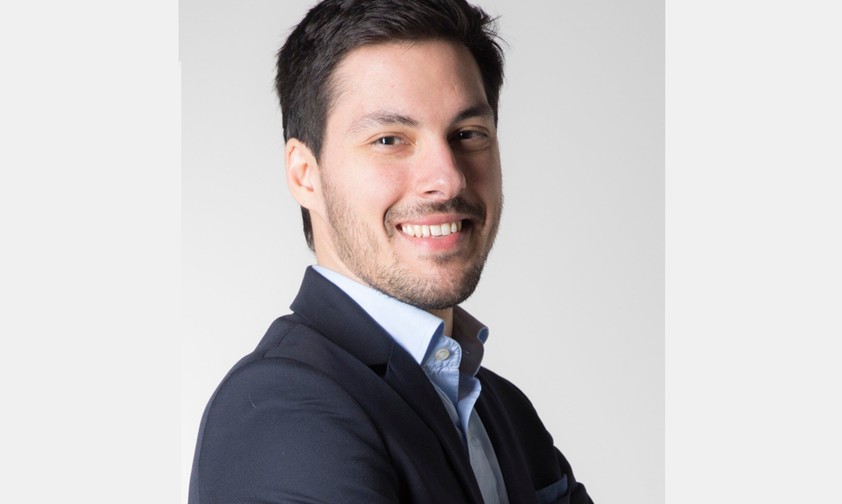 Romain Cuisinier, Head of Social Media