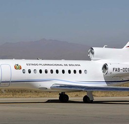 Dassault Falcon 900 der bolivianischen Regierung: Einer von zwei Staatsflieger des Landes.