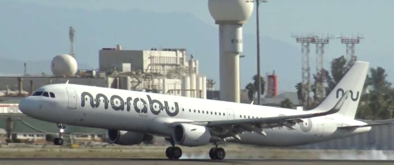 Ein Airbus A321 mit der Kennung LY-TUV: Im kommenden Sommer wechseln die Maschinen in s AOC von Condor.