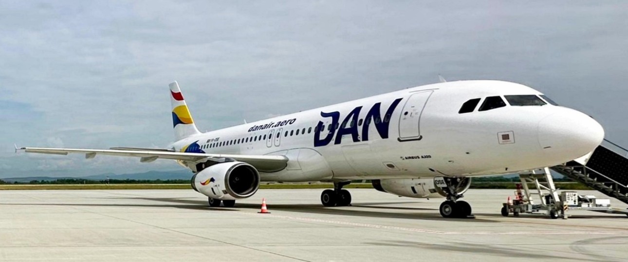 Flugzeug von Dan Air: Die Fluglinie war nur kurz am BER zu Gast.