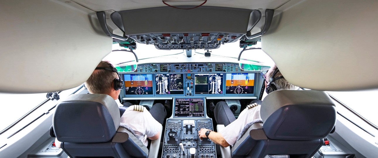 A220-Cockpit von Swiss: Dienstag und Mittwoch fallen etliche Flüge aus.