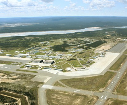 Flughafen Goose Bay: Eine Piste ist kaputt.