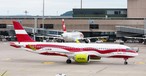 Flieger von Air Baltic und Swiss in Zürich: Die Schweizer Gewerkschaften weheren sich.