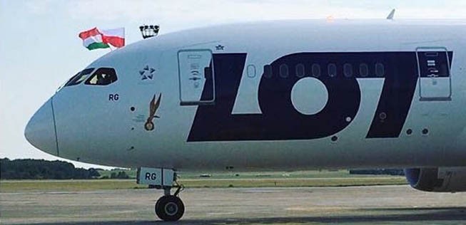 Ankunft des Dreamliners in Budapest: Lot baut die erste Basis außerhalb Polens auf.