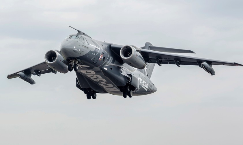 KC-390 Embraer Millennium