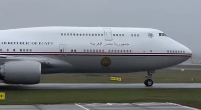 Boeing 747-8 mit der Kennung: SU-EGY das 14 Jahre alte Flugzeug ist an Ägypten ausgeliefert worden.