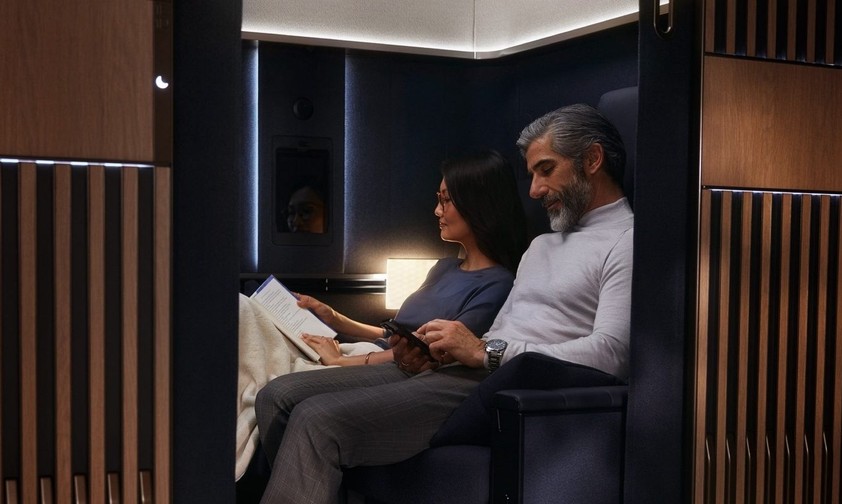 Allegris-Doppelsuite an Bord des Airbus A350 von Lufthansa: Flugbegeleitnede kritisieren Enge.