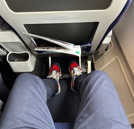 Brussels Airlines bietet in der Premium Economy einen sehr bequemen Sitz und viel Beinfreiheit.