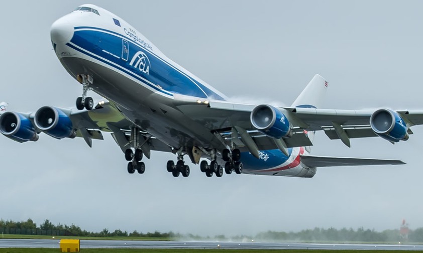 Boeing 747 F von Cargologic Air: Der britische Ableger von Volga-Dnepr hatte finanzielle Schwierigkeiten.