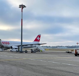 Flugzeuge von Swiss und Easyjet in Genf: Das Gewicht verschiebt sich gerade wieder zugunsten der orangefarbenen Airline.