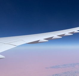 Tragflüche der Boeing 777X: Die Flugzeuge sollen deutlich weiter fliegen. 