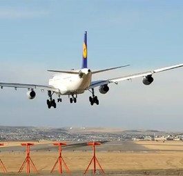 Der A340 landete trotz starkem Sturm sicher in Calgary.