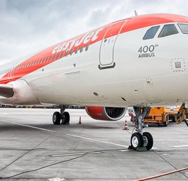 Der 400. Airbus-Jet für Easyjet bei der Übergabe in Hamburg am 9. April: Die Maschine ...