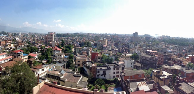 Kathmandu: Man kommt billiger hin - aber mit viel Mühen.